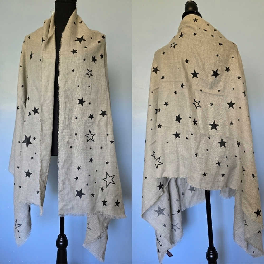 Victoria's Secret Star Print Wool Acrylic Blend Scarf Grey 77" x 30" - Picture 2 of 5